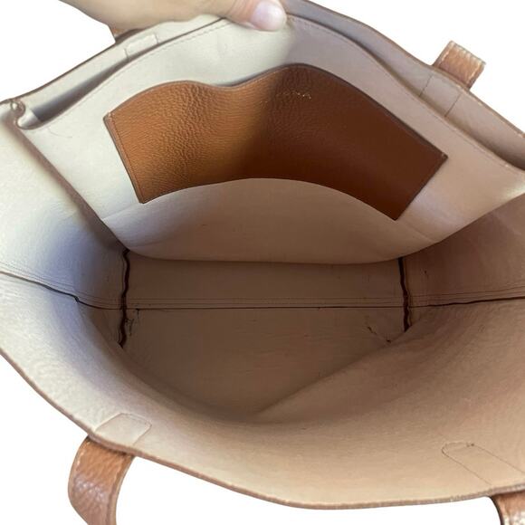 Cuyana Classic Tall Pebbled Leather Tan Tote Quiet Luxury Old Money Minimal - Picture 5 of 12